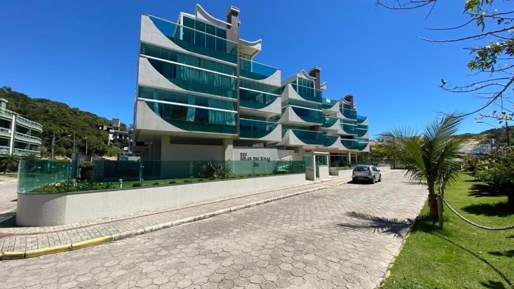 Solar Das Ilhas - Aconchegante Apartamento Na Linda Praia De 4 Ilhas 봄비나스 외부 사진